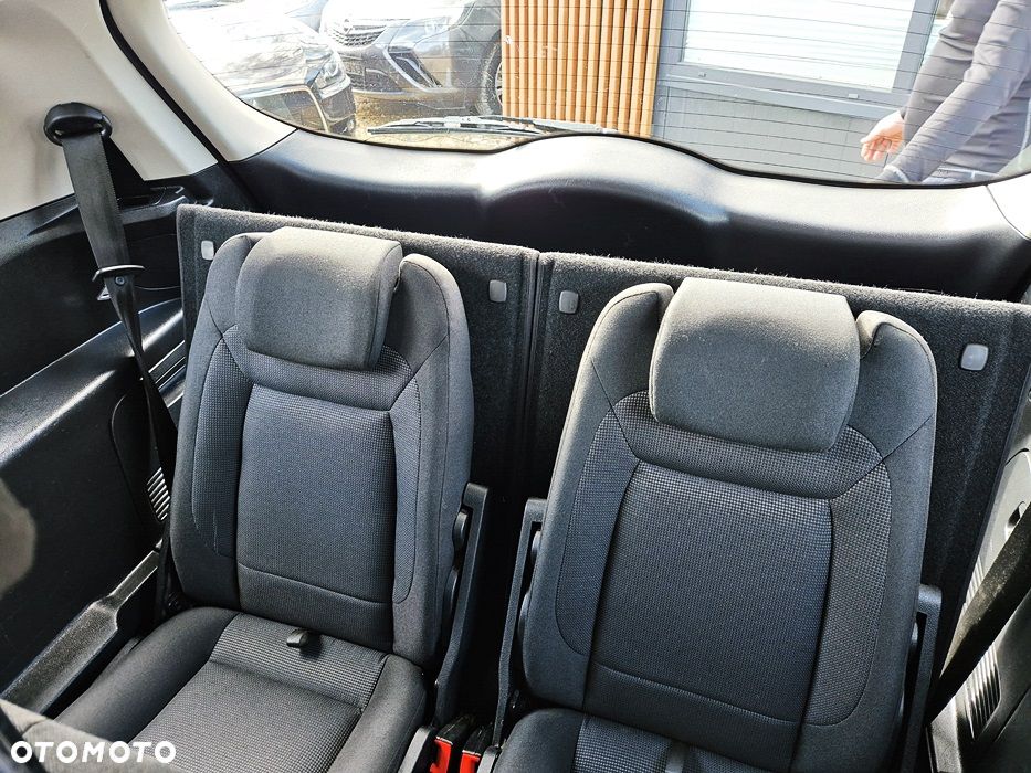 Ford S-Max 2.0 Viva Titanium - 34