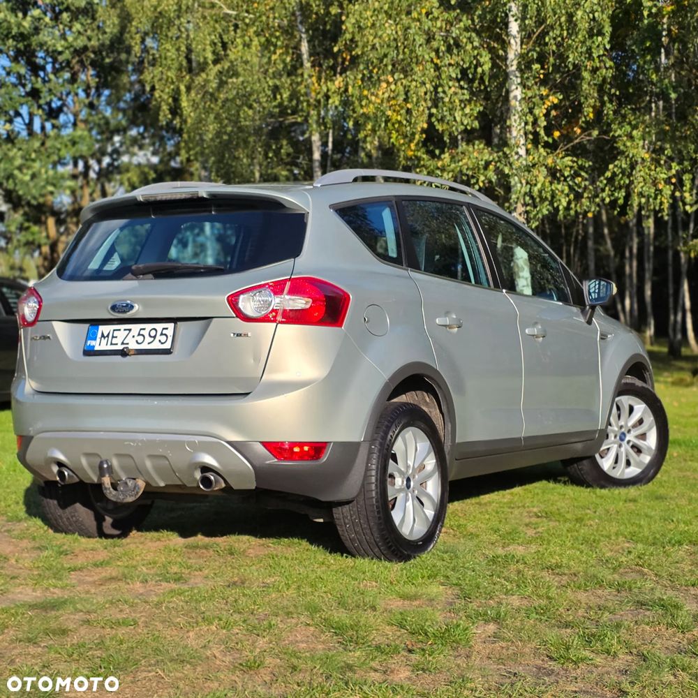 Ford Kuga 2.0 TDCi 4x4 Titanium - 6