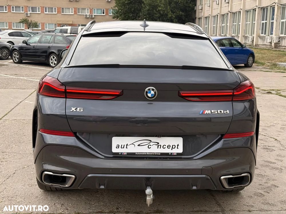 BMW X6 M M50d - 10
