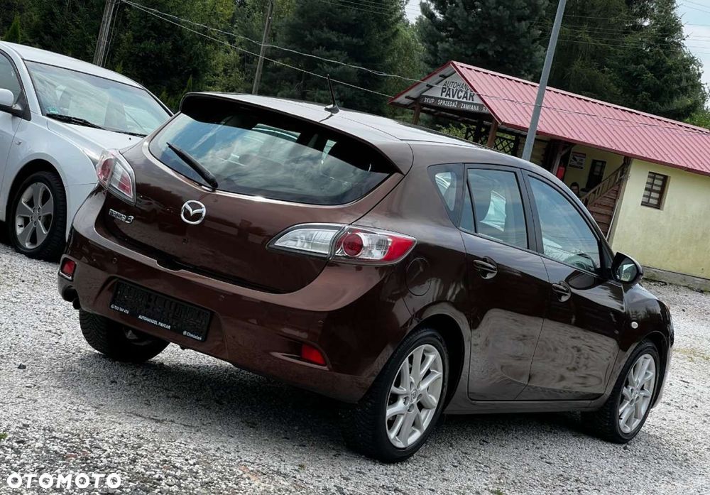 Mazda 3 - 5
