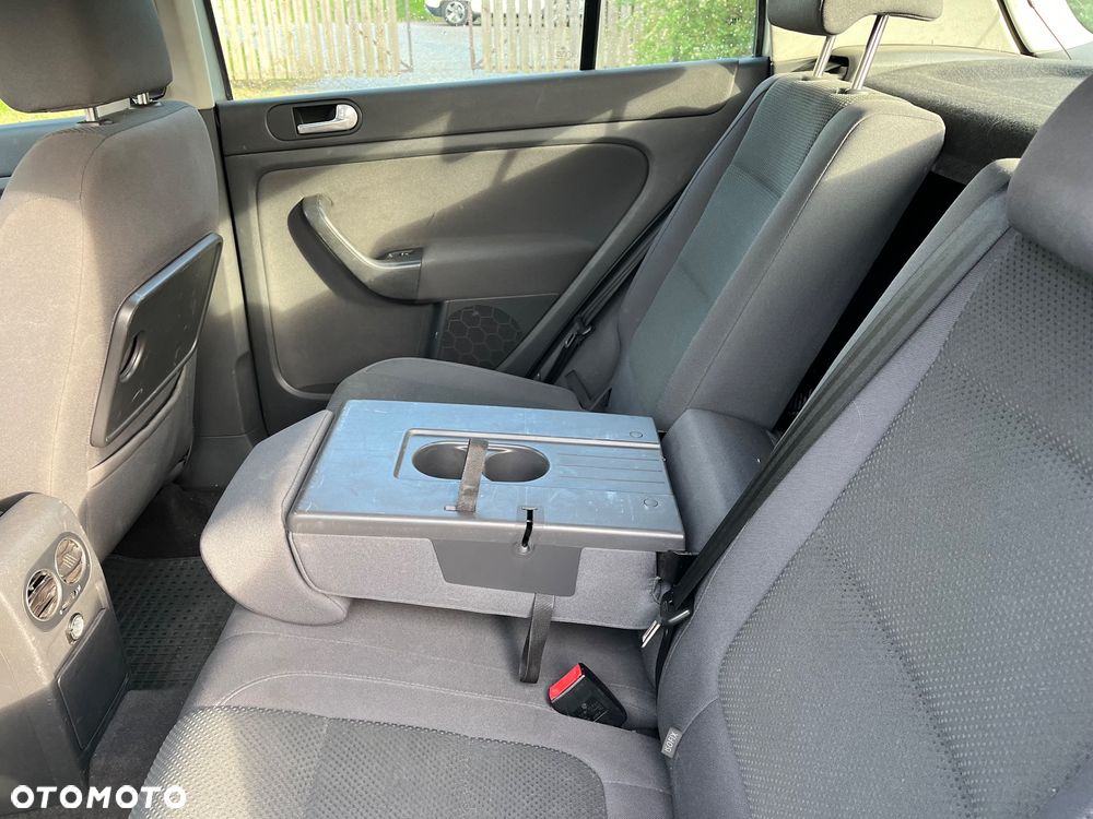 Volkswagen Golf Plus 1.9 TDI Tour - 11