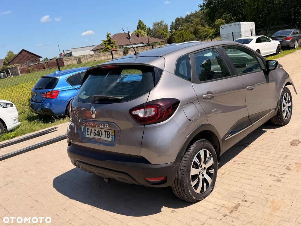 Renault Captur BLUE dCi 115 BUSINESS EDITION - 9