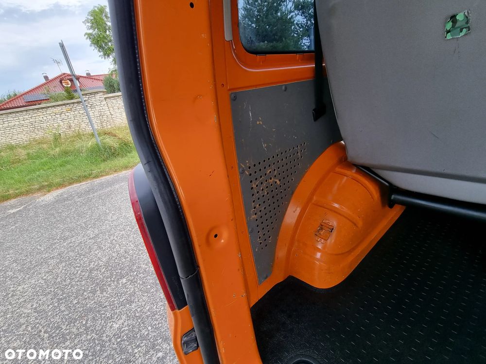 Volkswagen Transporter L1H1 - 24