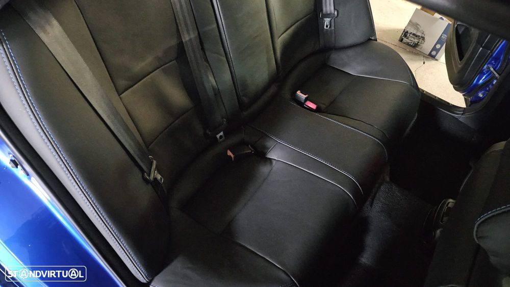 Lexus IS 200 Standard - 20