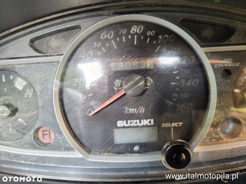 Suzuki Burgman - 6