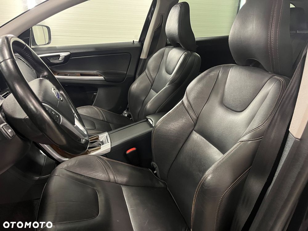 Volvo XC 60 D4 Geartronic Momentum - 20