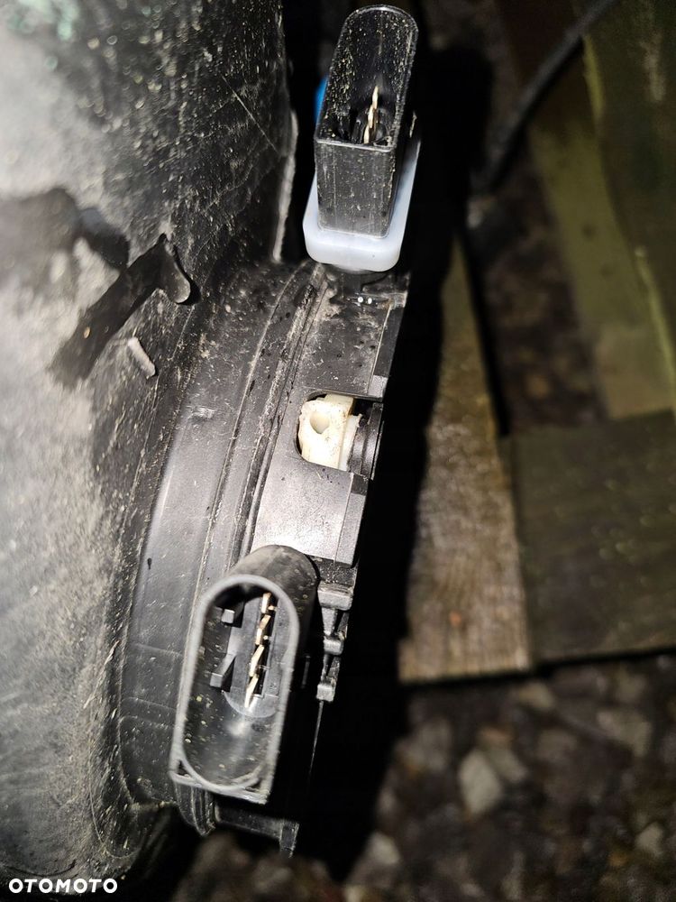 bmw x5 f15 x6 f16 diesel bak zbiornik płynu adblue 7295653 - 8