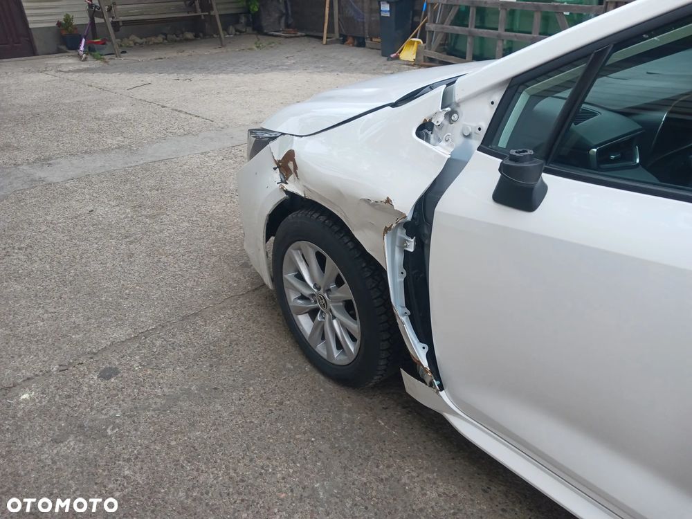 Toyota Corolla 1.8 Hybrid GPF Comfort - 3