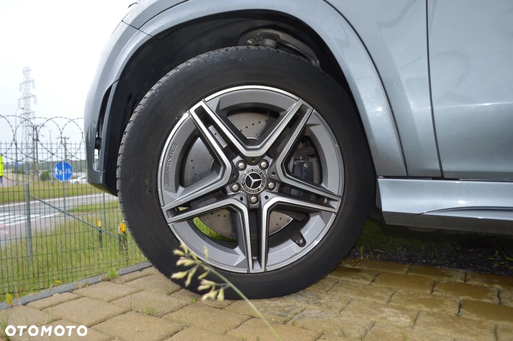 Mercedes-Benz GLE - 35