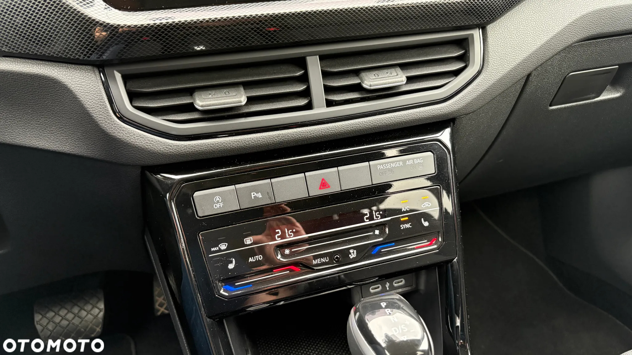 Volkswagen T-Cross 1.0 TSI Special Edition DSG - 31