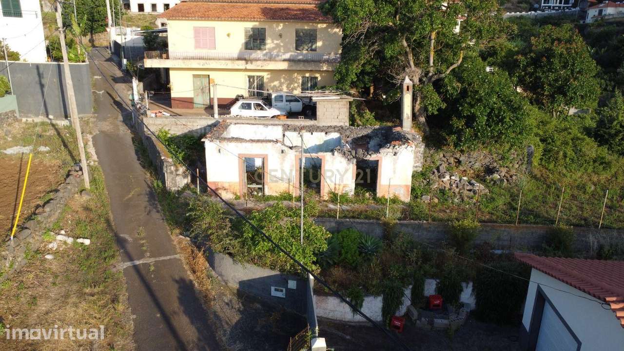 Ruina em Santa Cruz - Grande imagem: 3/15