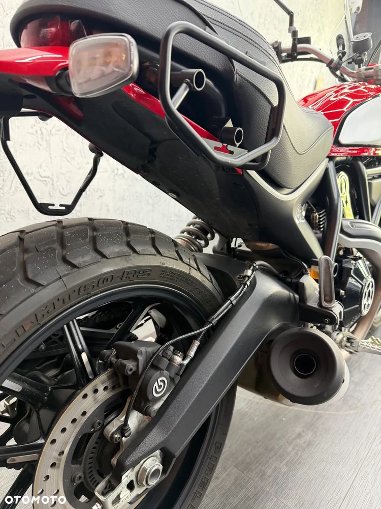 Ducati Scrambler - 10