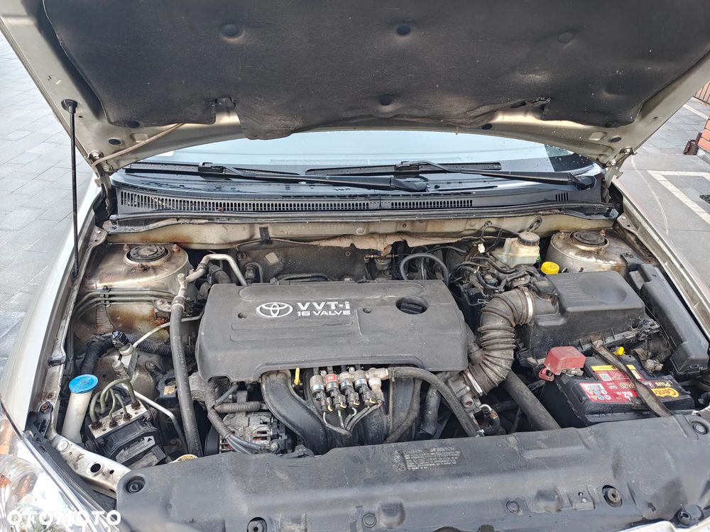 Toyota Corolla 1.6 VVT-i Sol (air6) - 15