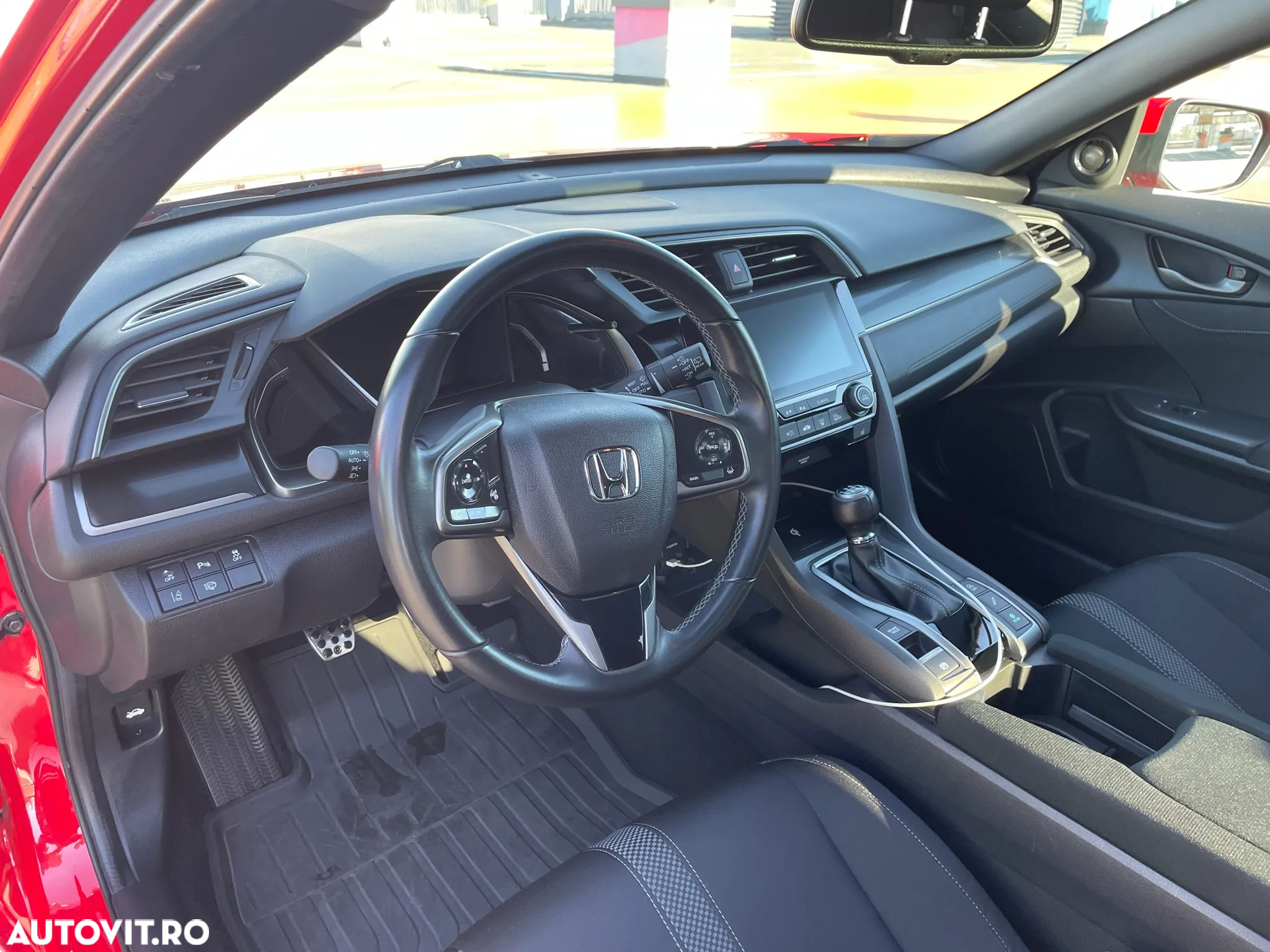 Honda Civic 1.5 VTEC Turbo Sport Plus - 13