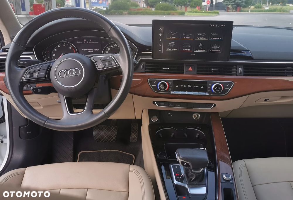 Audi A4 Limousine 40 TFSI S tronic S line - 16