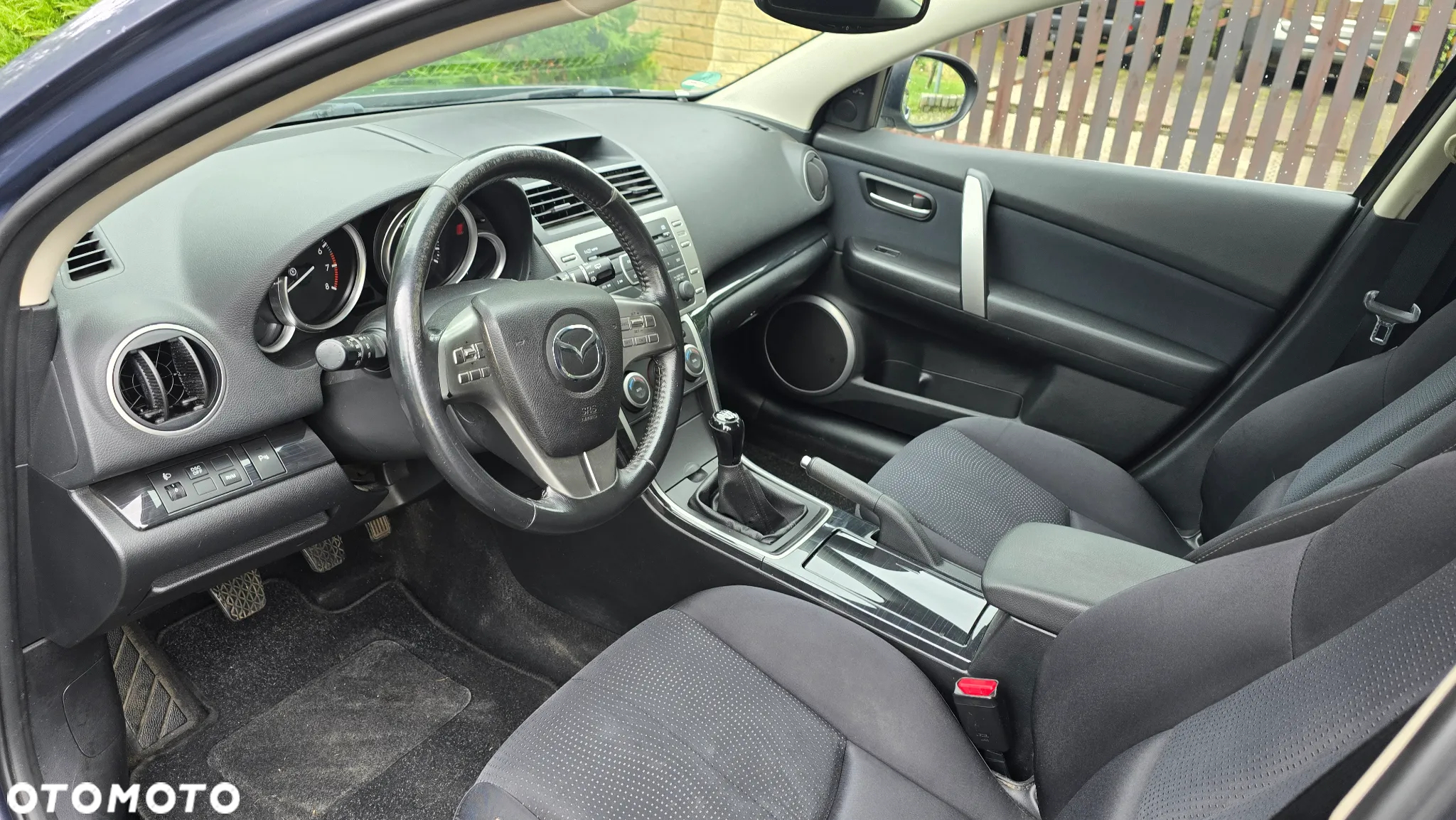 Mazda 6 2.0 Exclusive + - 10