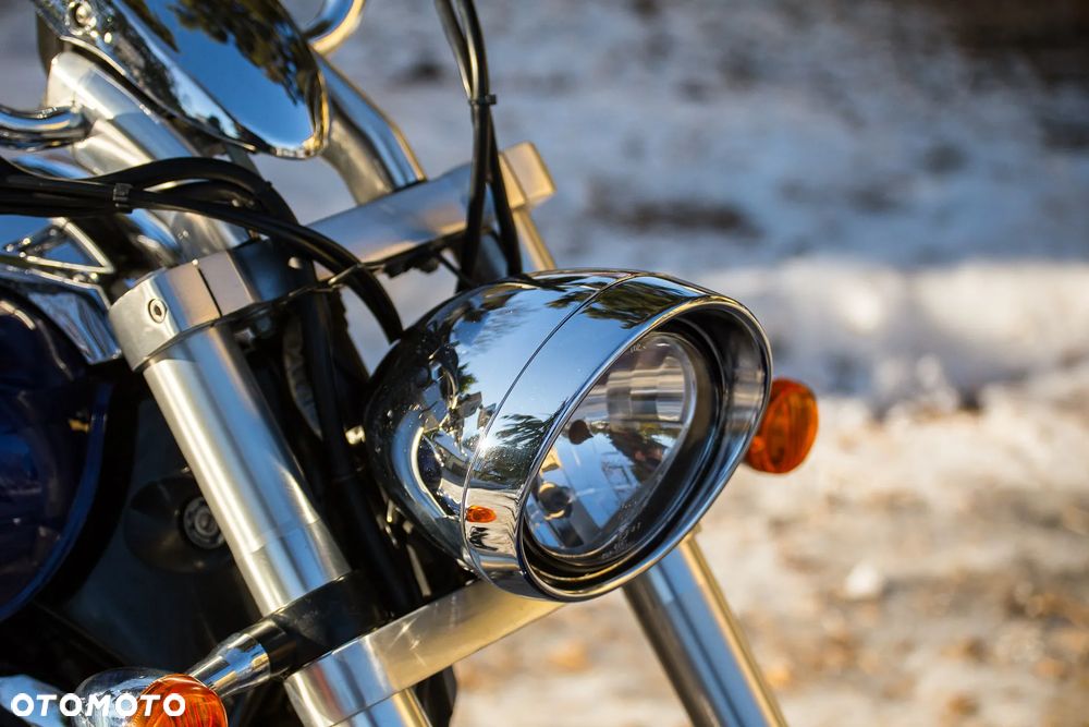 Suzuki Intruder - 22