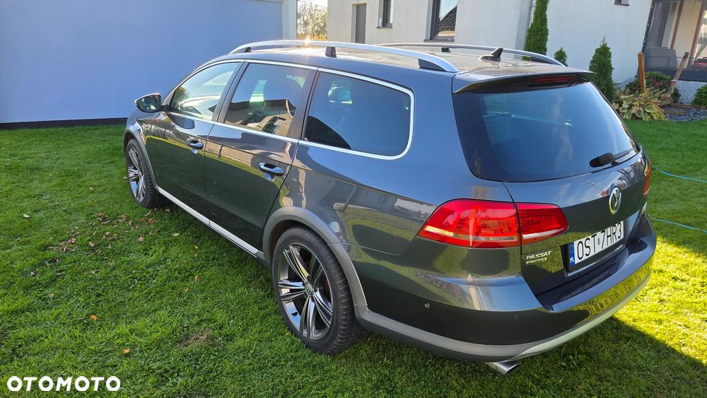 Volkswagen Passat 2.0 TDI 4Motion DSG BlueMotion Tech Highline - 25