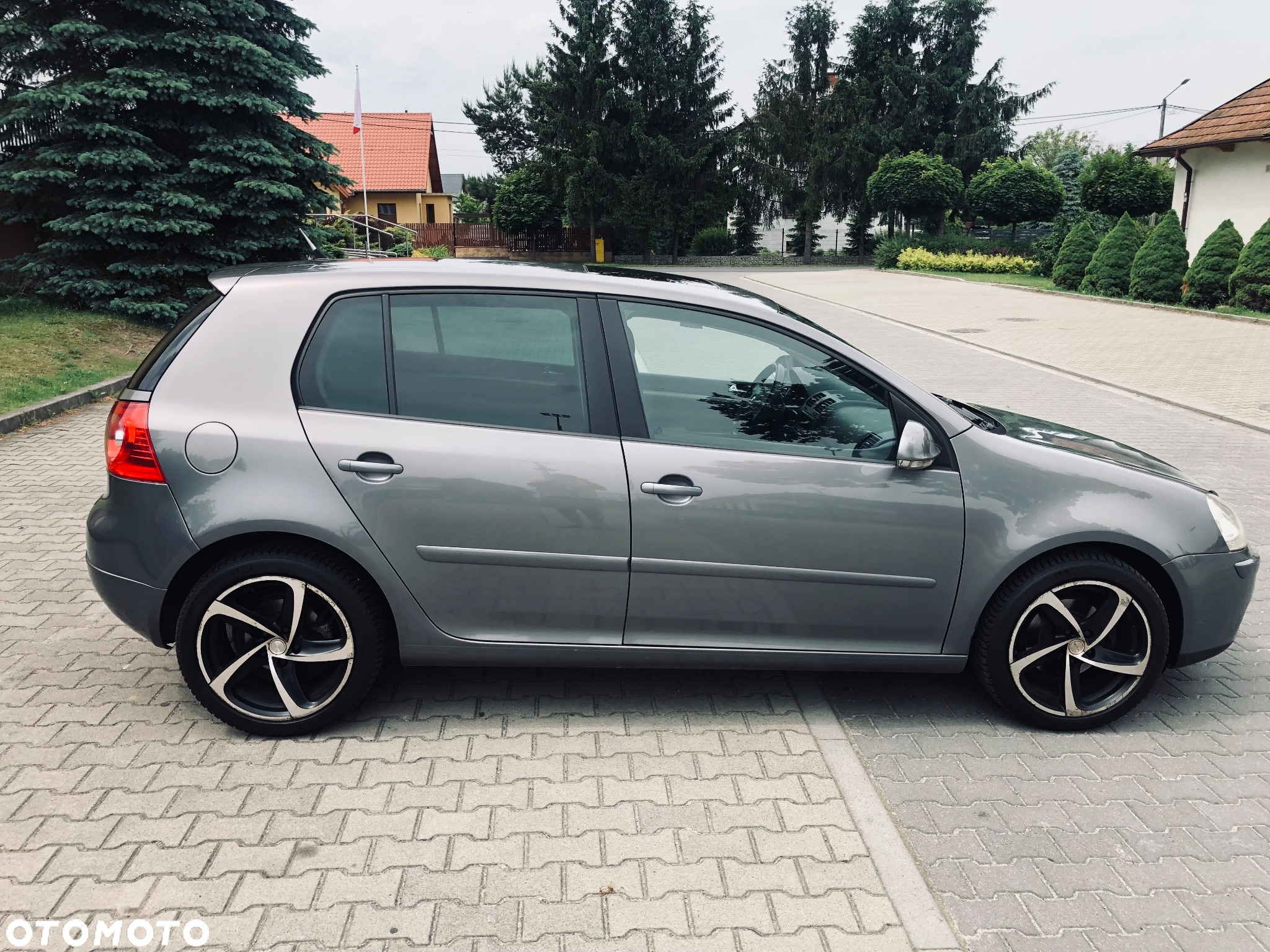 Volkswagen Golf 1.9 TDI Tour Edition - 11