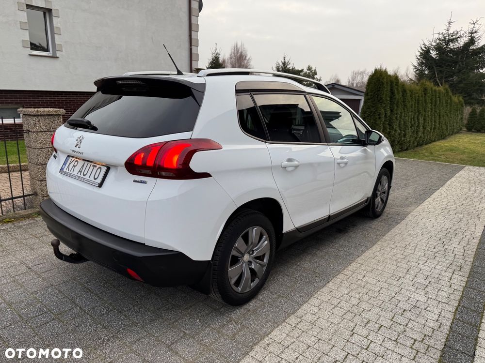 Peugeot 2008 BlueHDi 100 STOP & START Active - 18