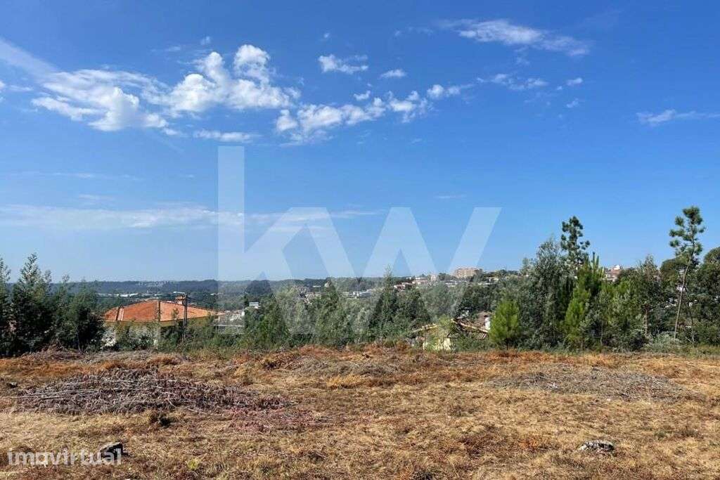 LOTE DE TERRENO URBANO PARA CONSTRUÇÃO COM 946 M2 EM VILAR (OLIVEIRA D - Grande imagem: 5/14