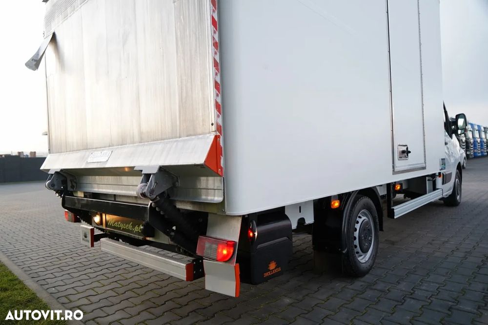 Renault MASTER / CONTAINER / LIFT - 750 KG / MTA: 3500 KG / 2023 / - 12