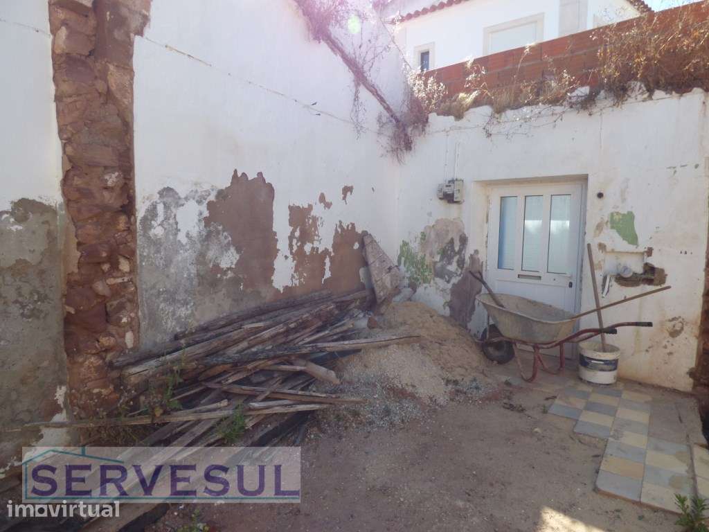 Excelente Oportunidade! Casa antiga com projeto, implantada em terr... - Grande imagem: 5/6