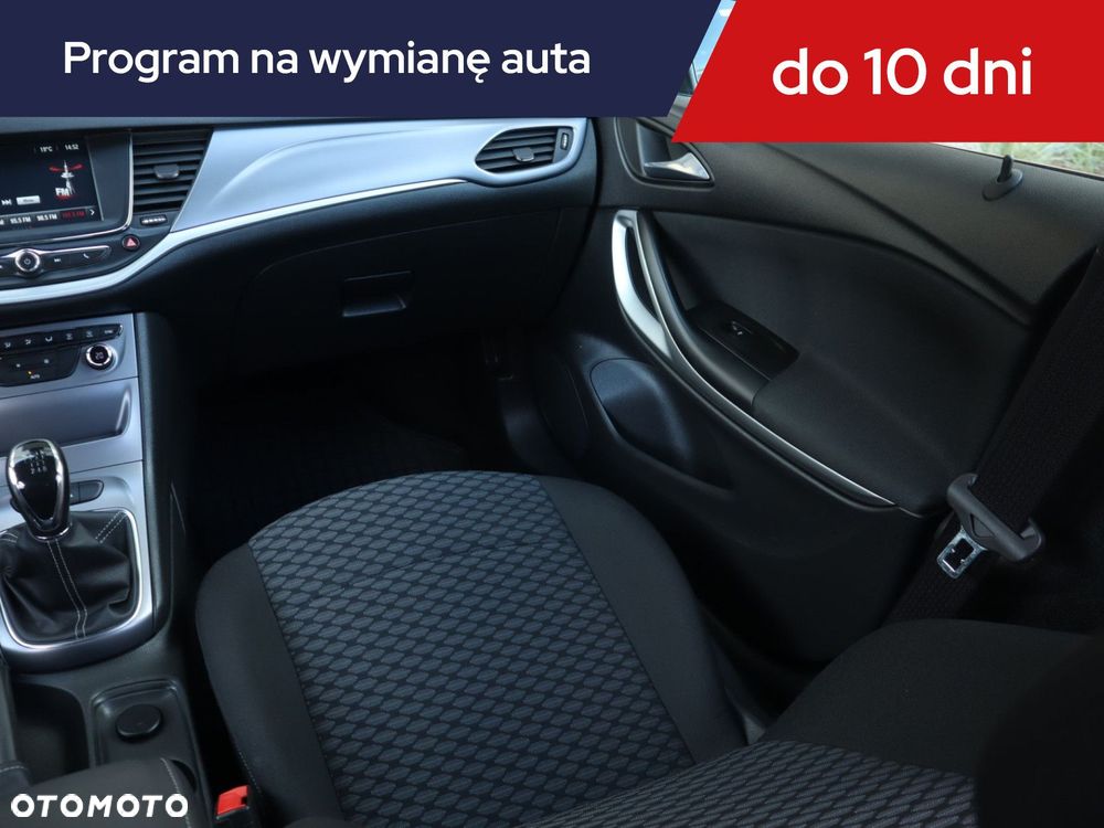 Opel Astra - 10