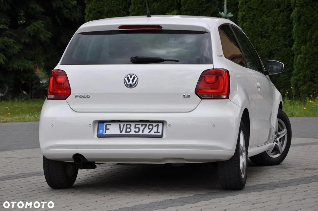 Volkswagen Polo 1.4 Comfortline - 14