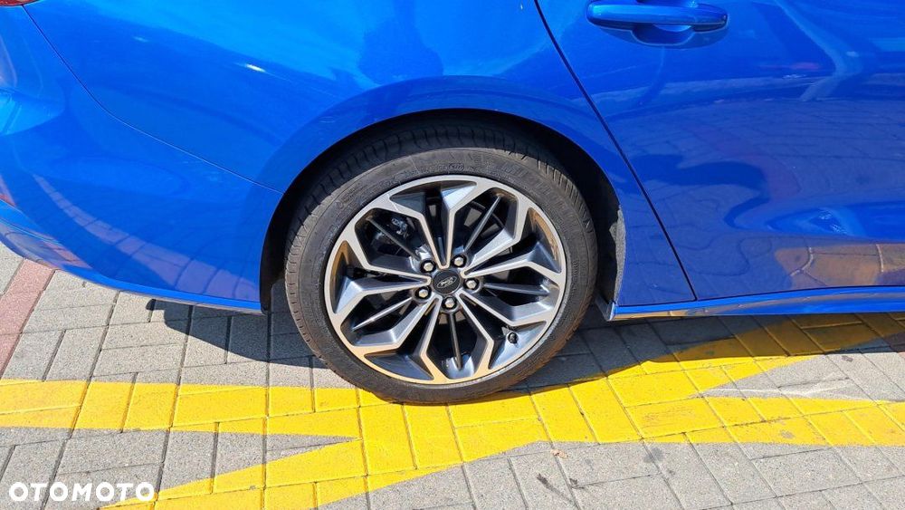 Ford Focus - 11