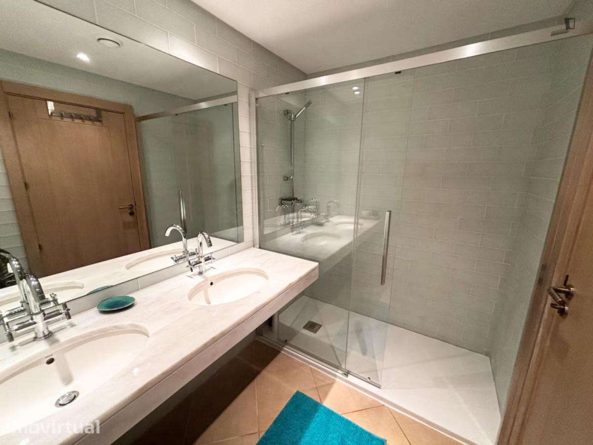 Apartamento com 3 quartos - localizado em Setubal - Grande imagem: 4/28