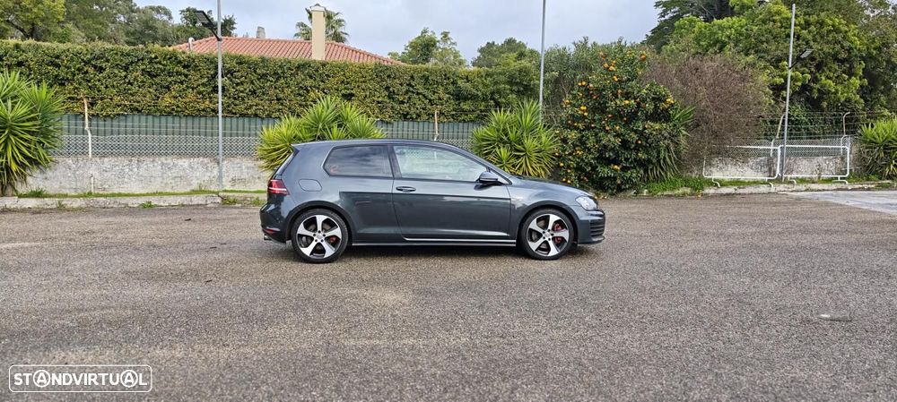 VW Golf 2.0 TSi GTi Performance - 19