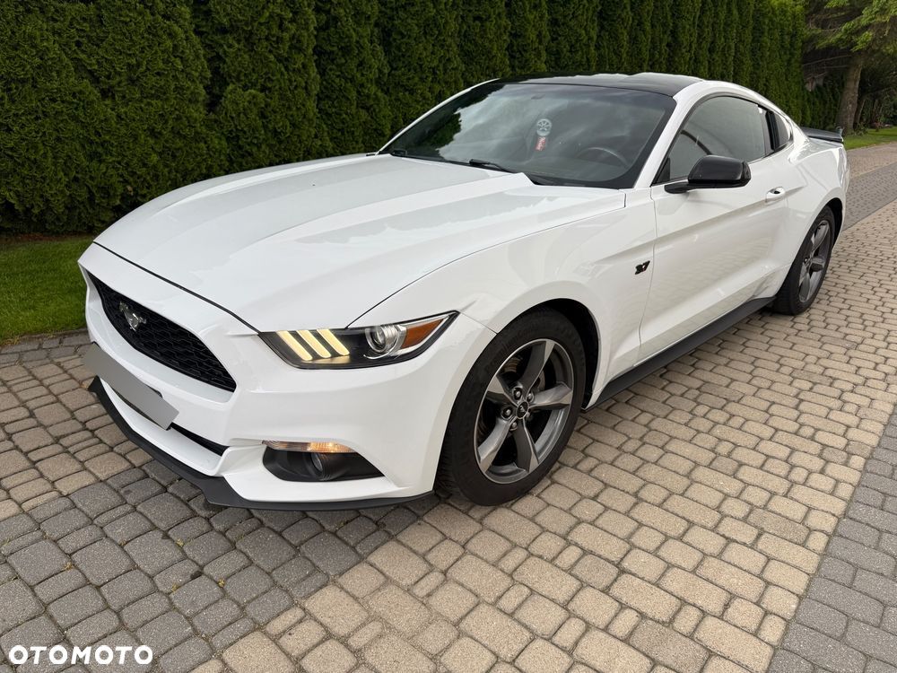 Ford Mustang - 1