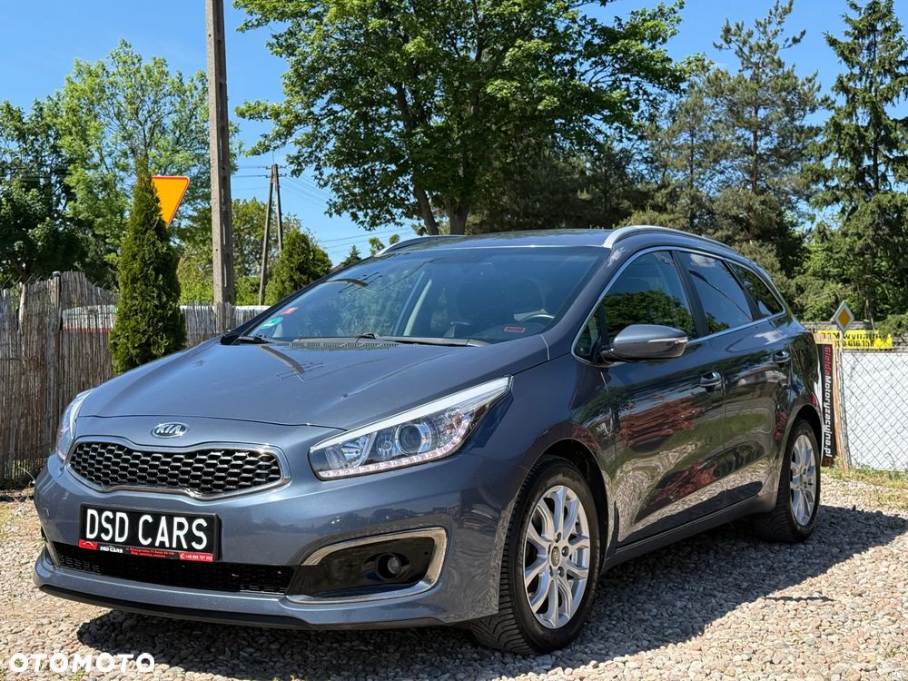 Kia Ceed 1.6 CRDi 136 ISG Platinum Edition - 9