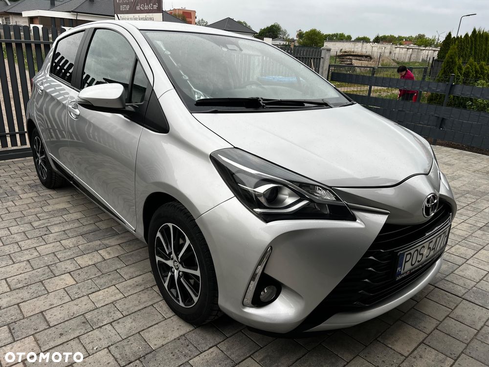 Toyota Yaris 1.5 Premium - 24