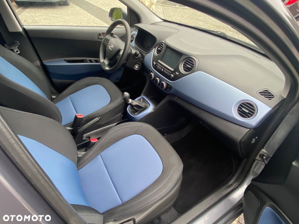 Hyundai i10 1.0 - 14