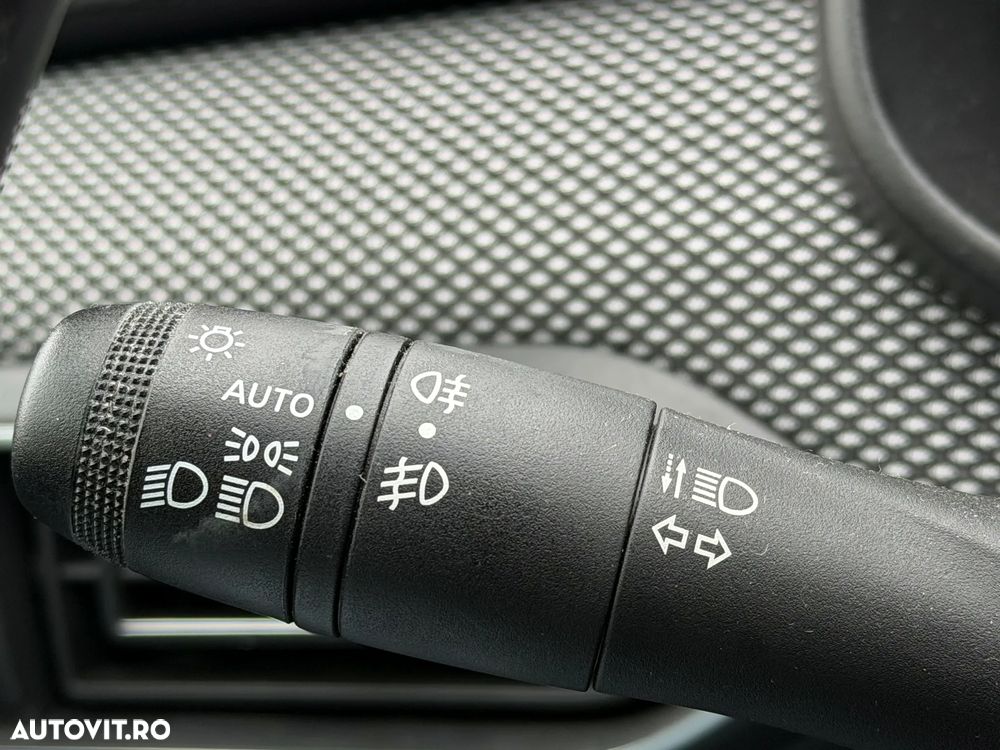 Dacia Logan TCe 90 MT5 Comfort - 20