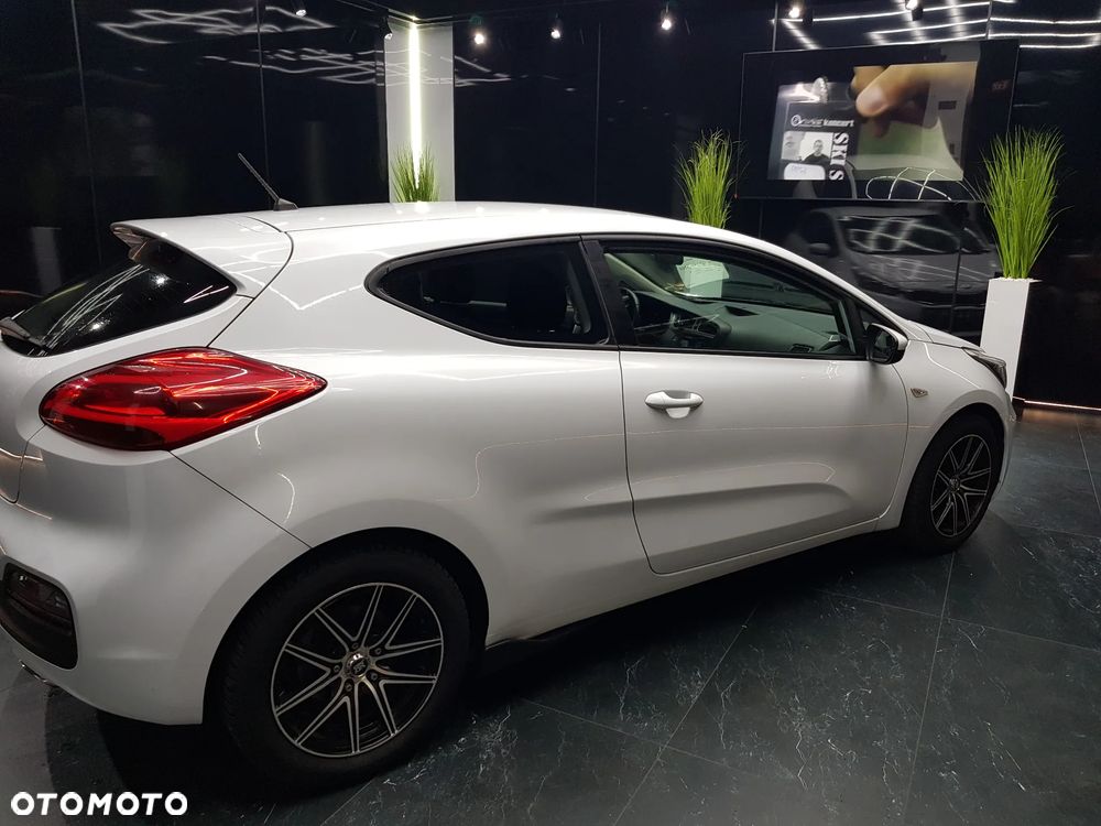 Kia ProCeed 1.4 Comfort + - 38