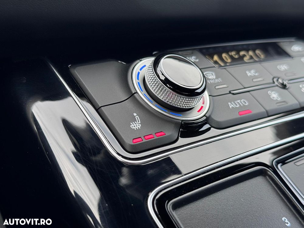 Audi S8 - 36