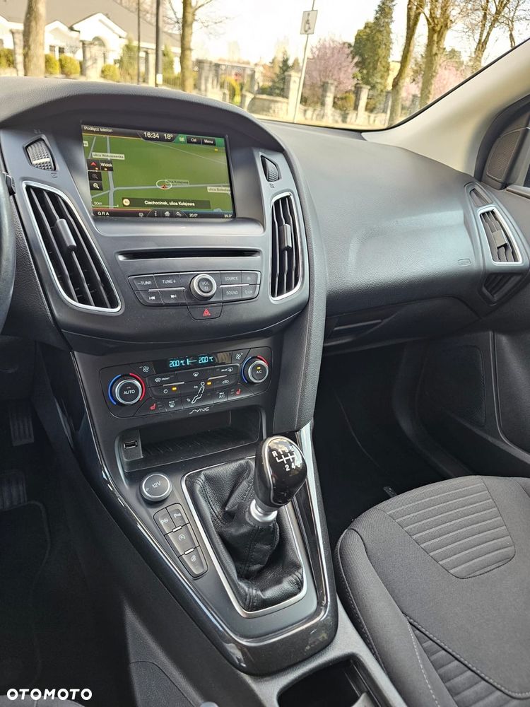 Ford Focus 1.0 EcoBoost Titanium ASS - 28