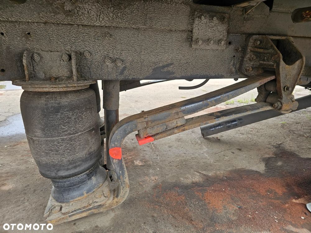 PÓŁRESOR RESOR PRAWY LEWY 7,5 cm DAF LF 45 FELGI 17,5 - 1