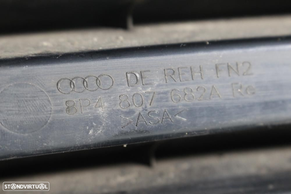 Grelhas De Parachoques Audi A3 (8P1)  8P4807682a / 8P4807681a - 9