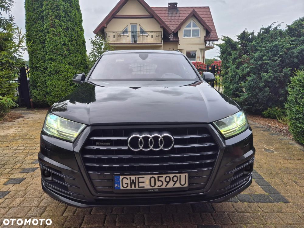 Audi Q7 - 6
