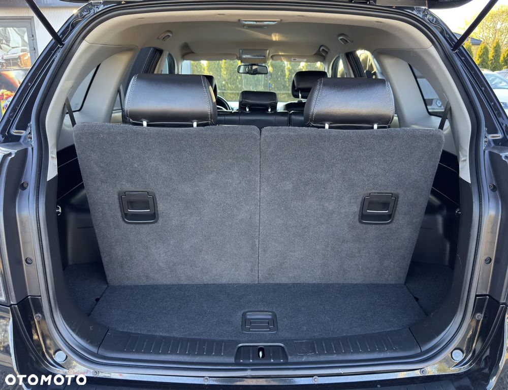 Chevrolet Captiva 3.0 4WD LTZ - 13