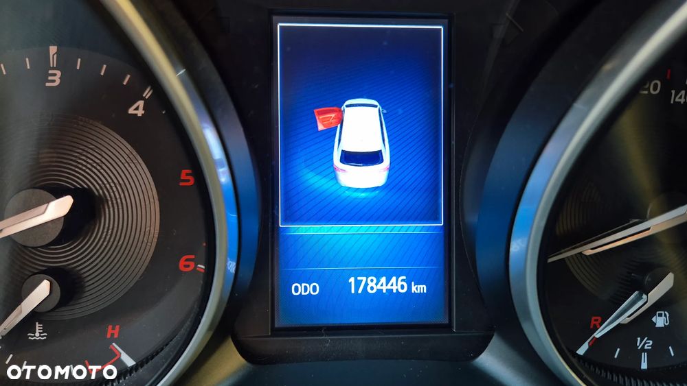 Toyota Avensis 2.0 D-4D Active Business - 6