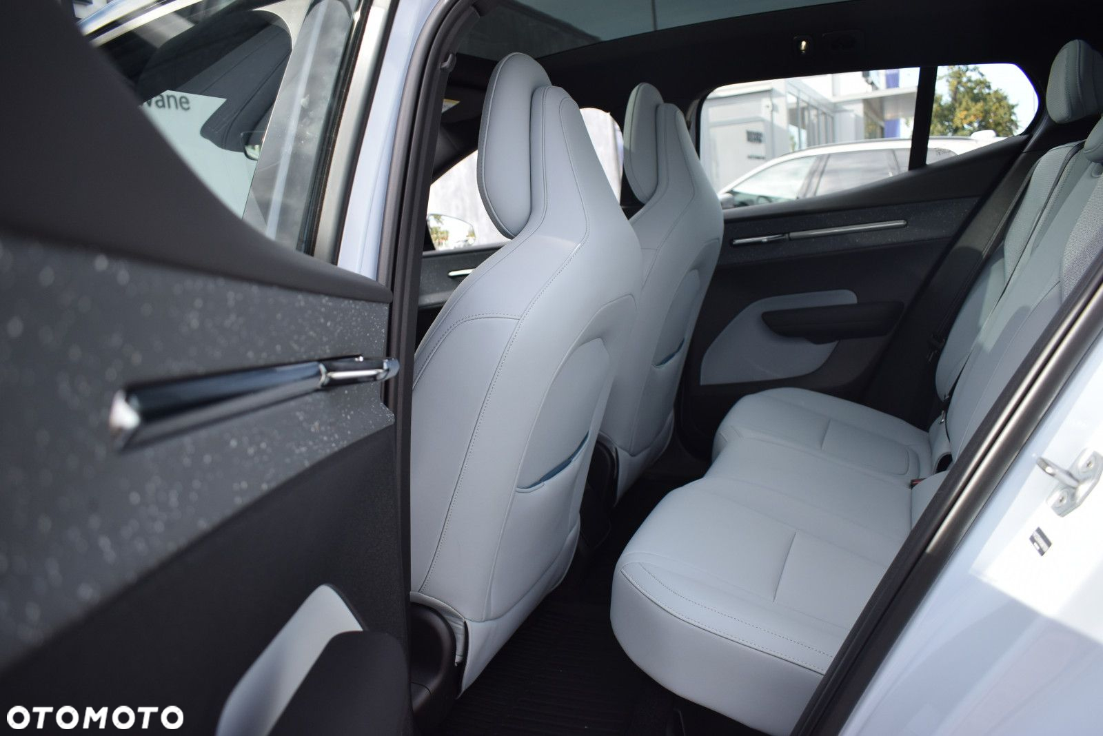 Volvo EX30 - 17