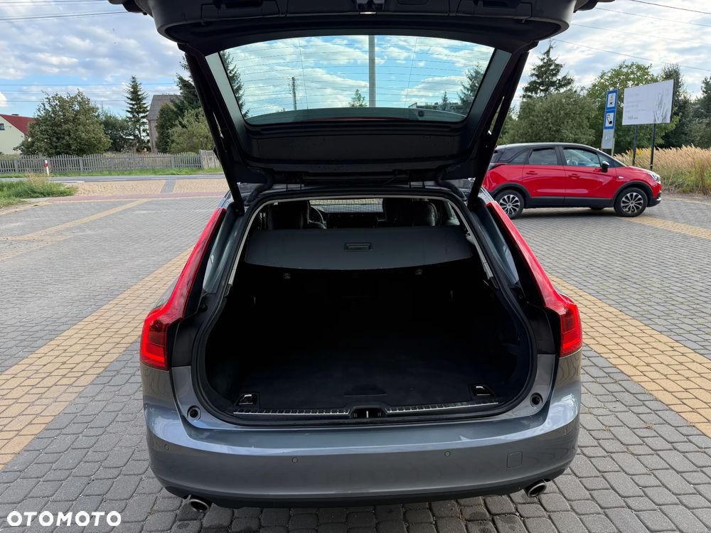 Volvo V90 - 18