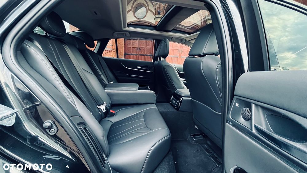 Toyota Mirai Executive - 15