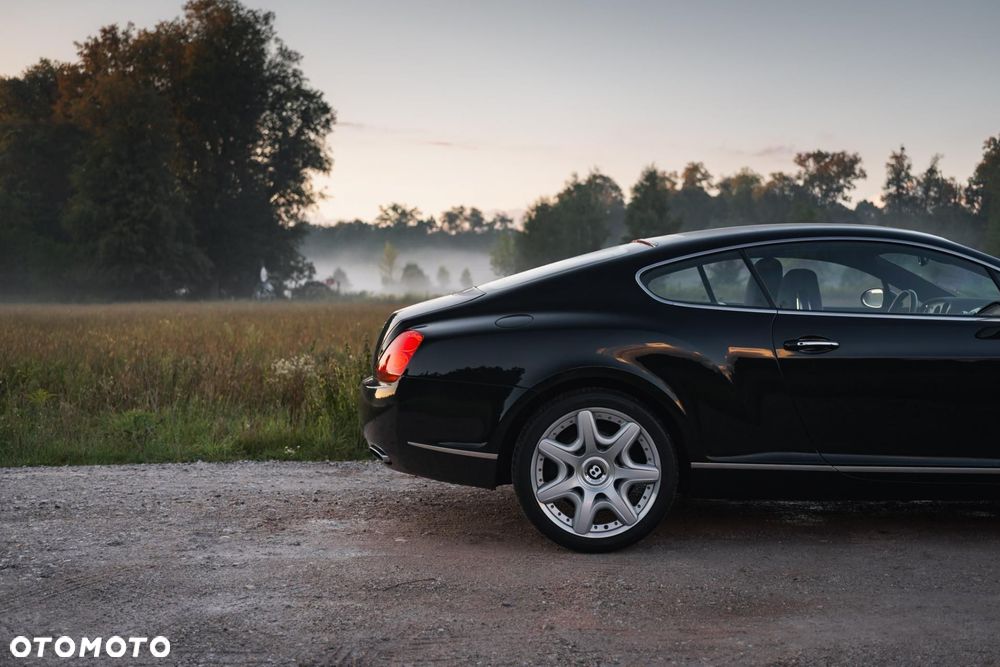Bentley Continental GT - 38