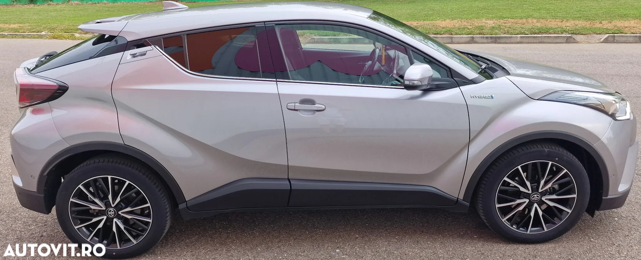 Toyota C-HR 1.8 HSD 4x2 CVT C-lassy LED - 3